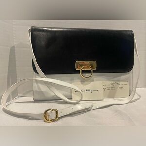 SALVATORE FERRAGAMO Black White Gold Color-block Leather Crossbody With Tags
